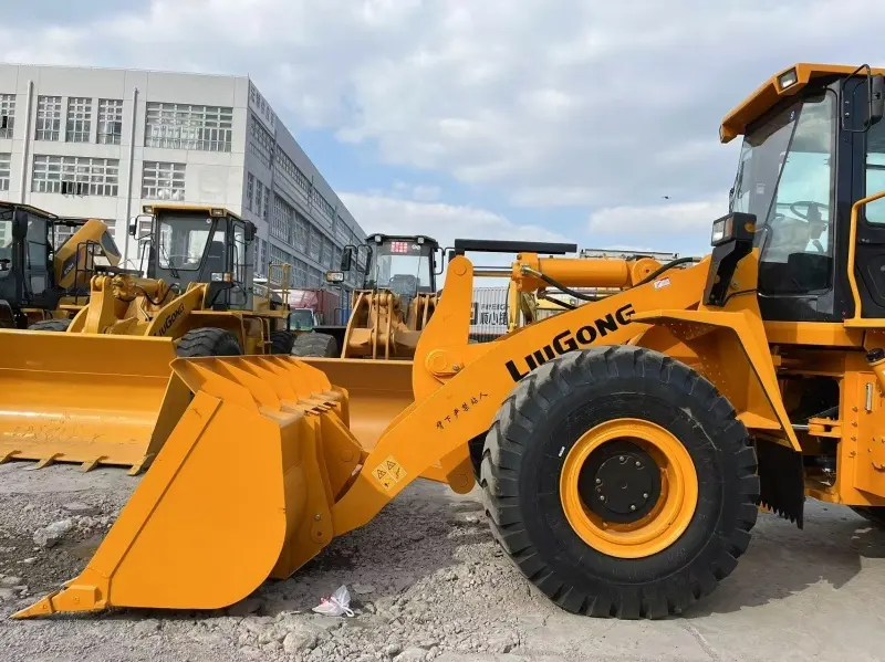 Custom Used Excavator Supplier 5