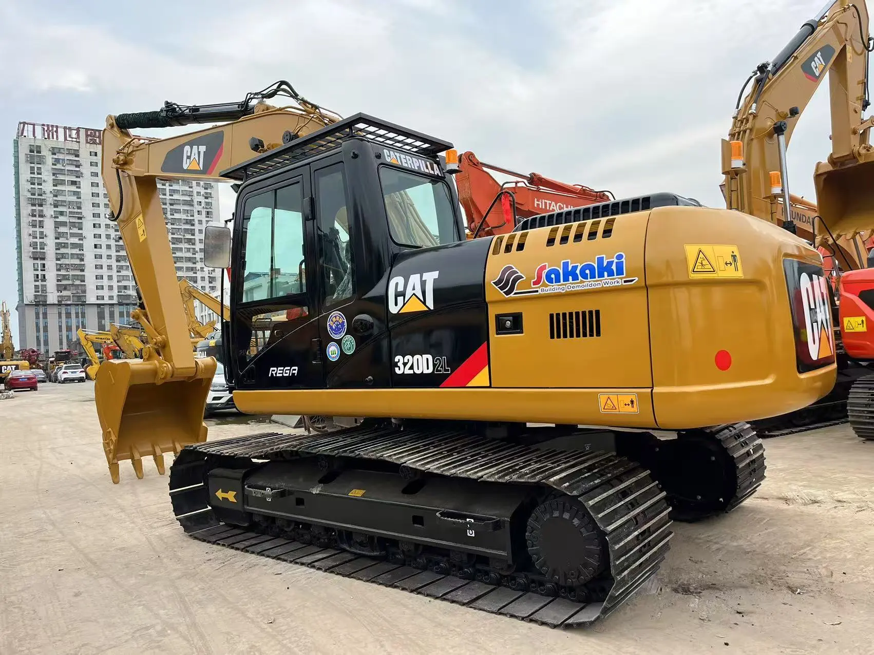High performance used excavator Caterpillar 320D2L construction machinery for sale 1
