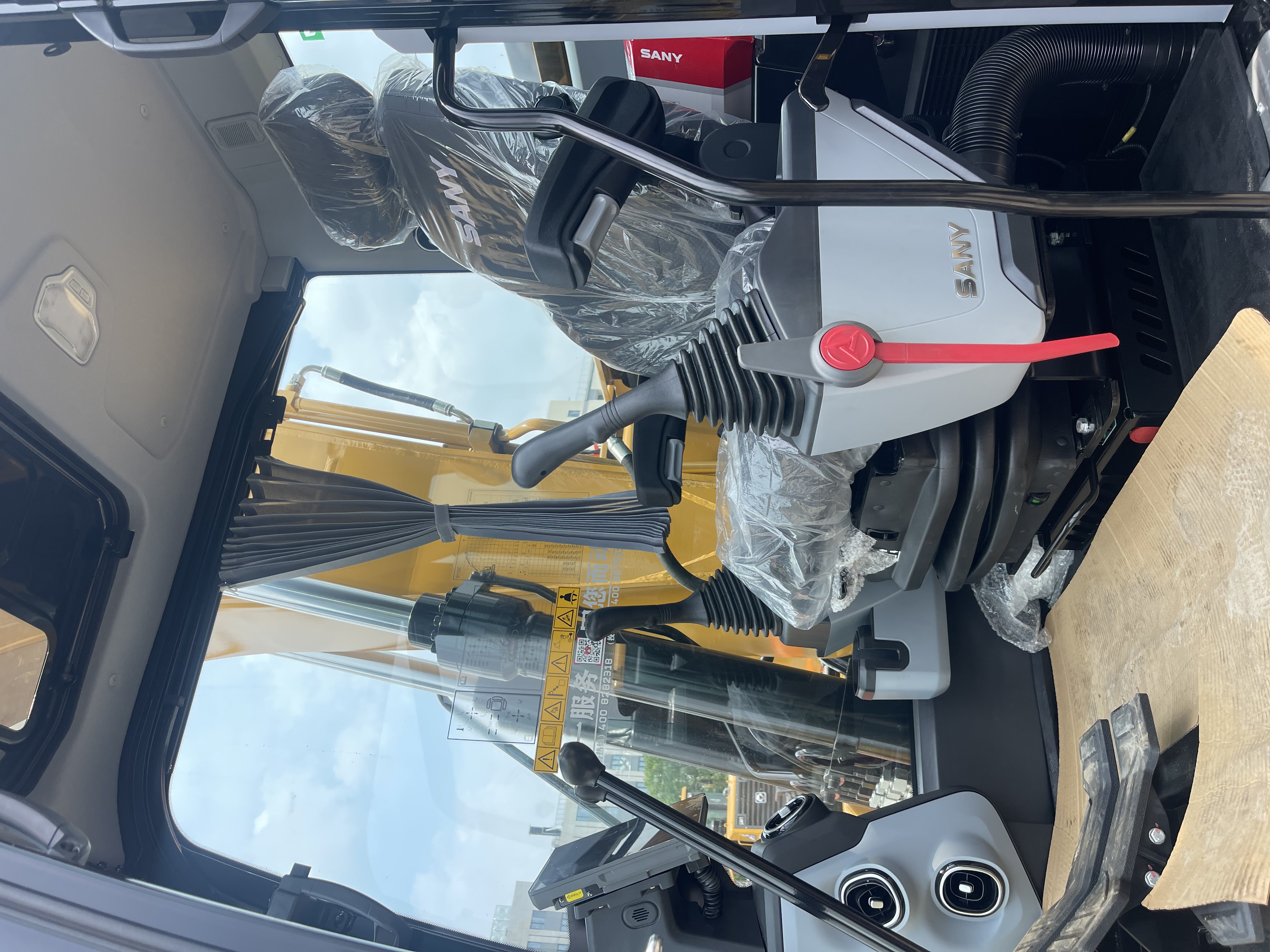 Brand New SANY SY135C Crawler Excavator 13 ton Sany Excavator 5