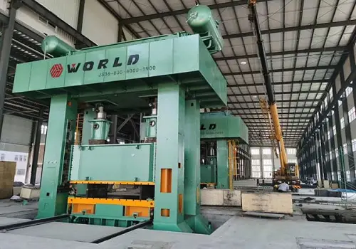 WORLD Array image453