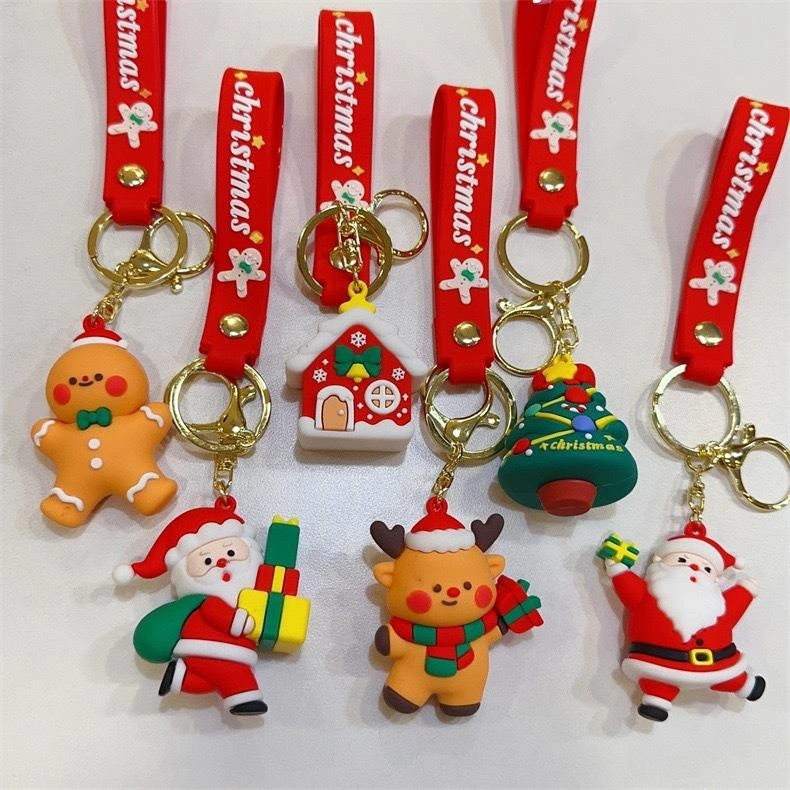 Porte-clés personnalisé en caoutchouc 3D, figurine de dessin animé en PVC de Noël, porte-clés, cadeaux charmants 1