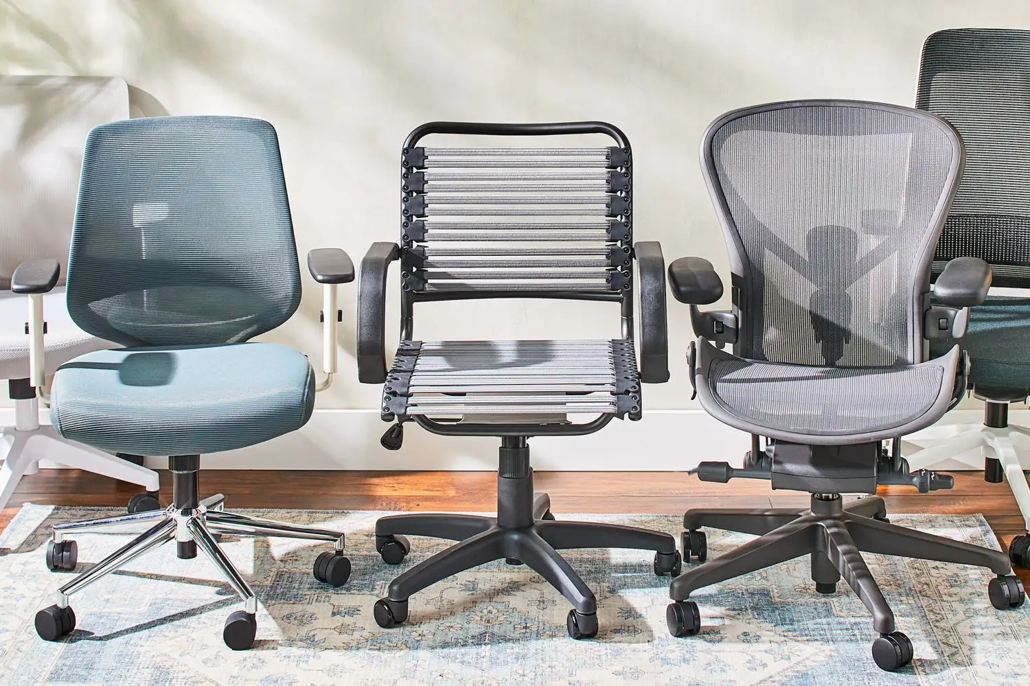 The Link Between Ergonomic Executive Chairs and Improved Posture 1