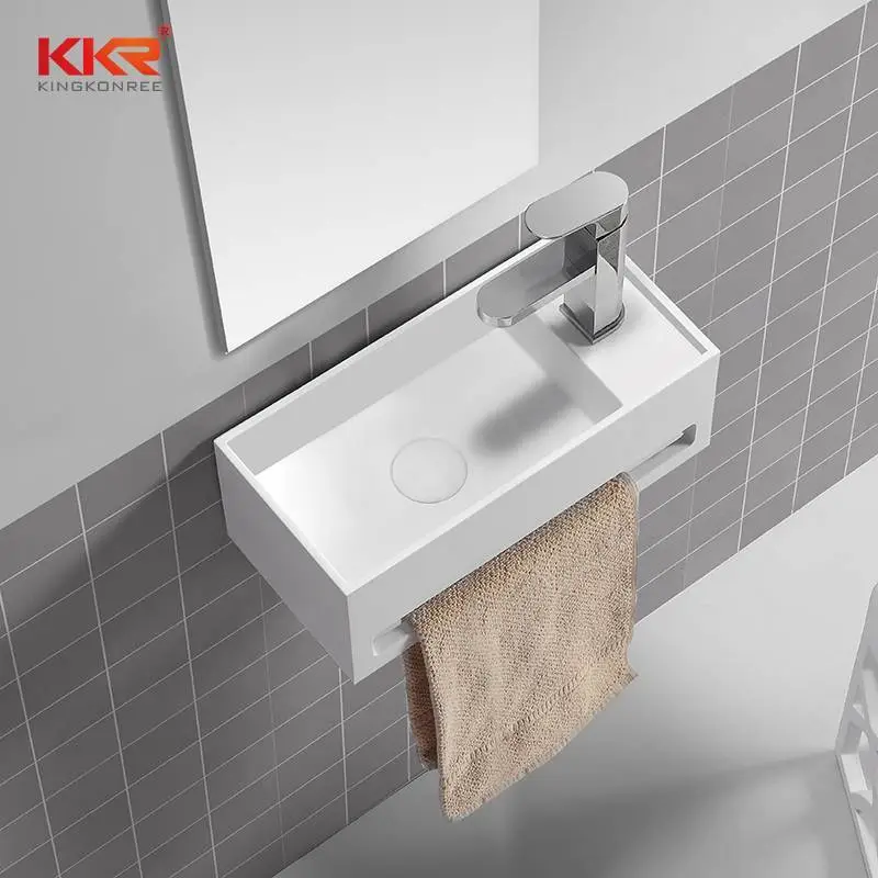 حوض مرحاض أبيض أنيق مع رف مناشف وحوض حمام صغير KKR-1104-A 1