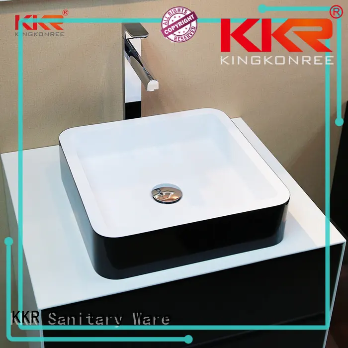 above counter vessel sink for room KingKonree 1