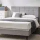 Nuevos cabeceros de madera para negocio de taberna 8