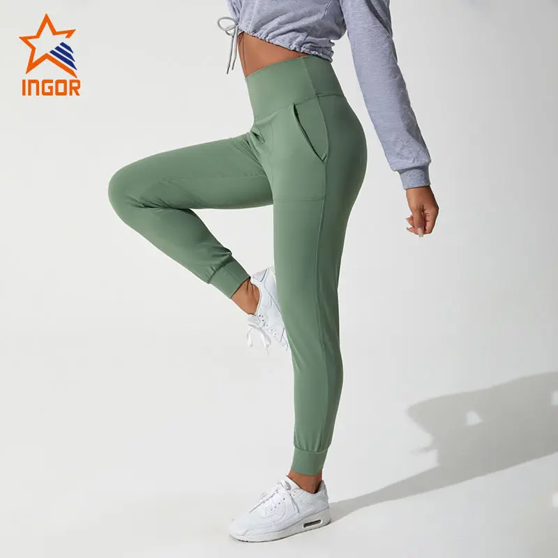Yoga Capris That Will Keep You Comfortable in Summer 1