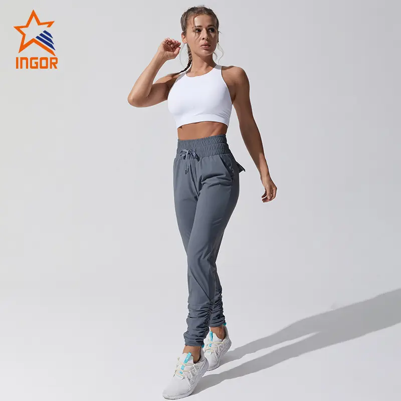 Choose Durable Hot Yoga Workout Clothes 1