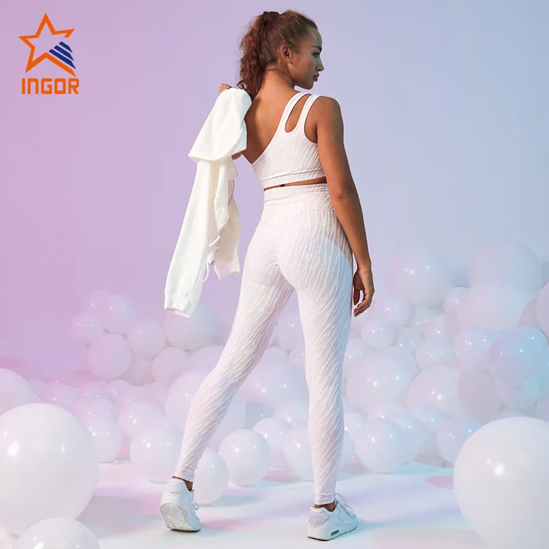 INGOR quality sports crop on sale at the gym 7