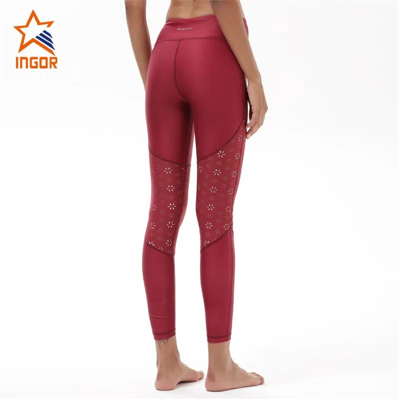 durability woman black yoga pants workout with high quality at the gym 6