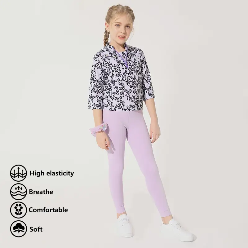 INGOR sporty kids clothing type at the gym 4