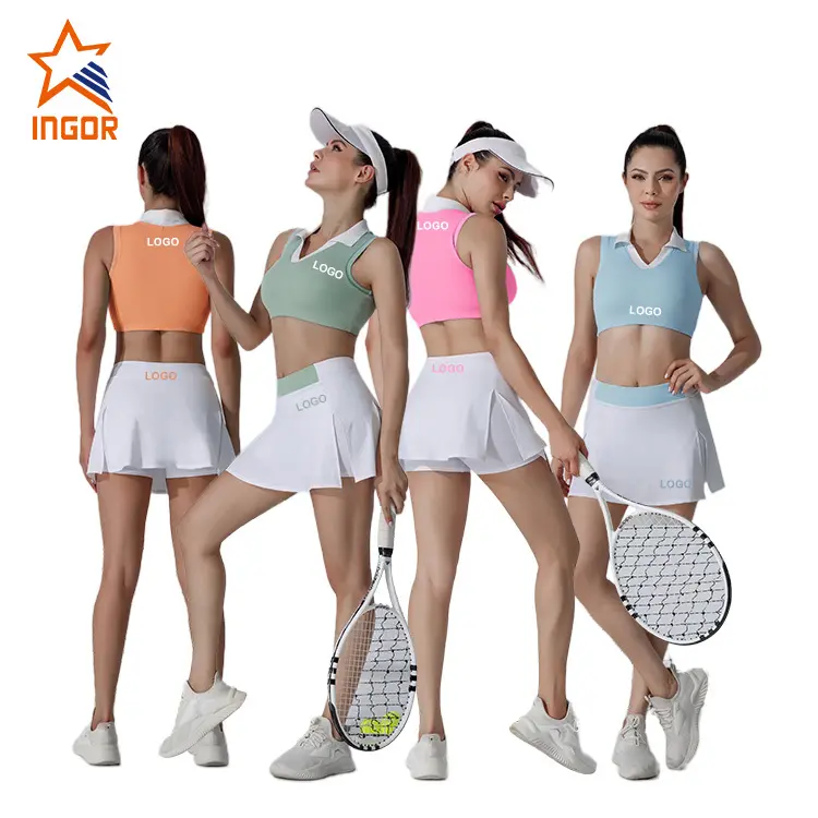 INGOR tennis outfit woman type at the gym 6