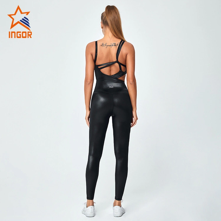 Set da yoga per donna con marchio privato di abbigliamento sportivo Ingorsports 1