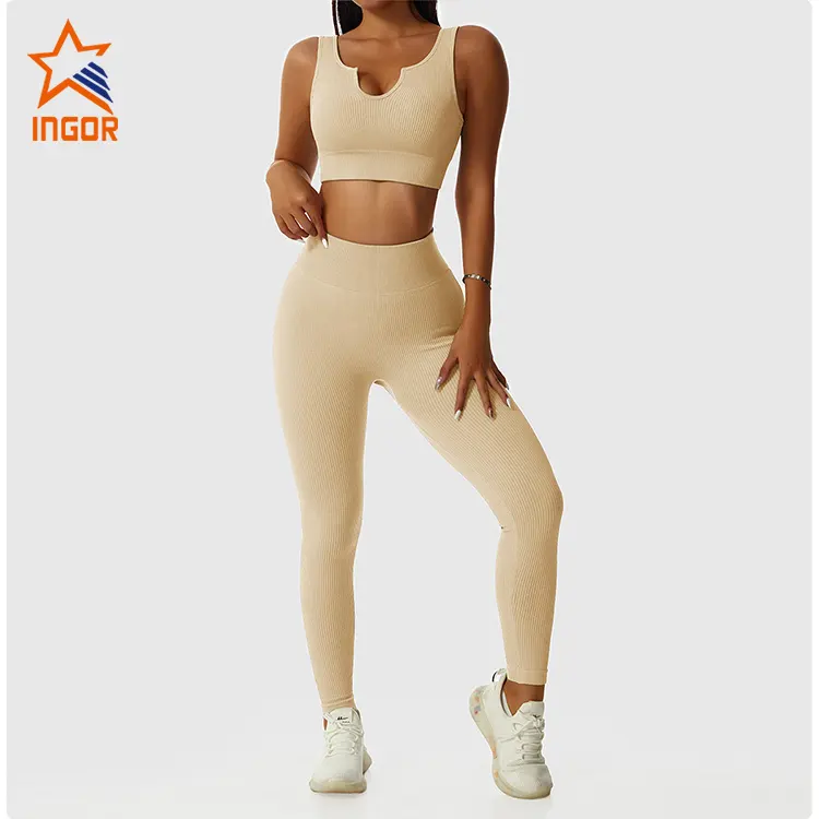 new seamless leggings activewear wholesale at the gym 8
