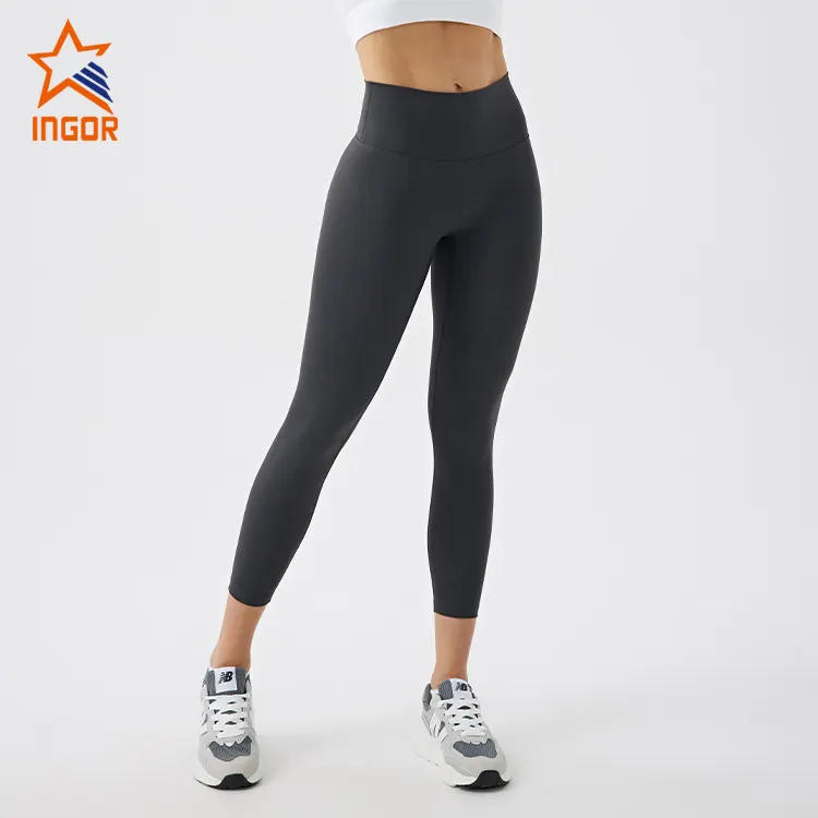 Layered Fitness: Workout Leggings for Every Season of the Year 1