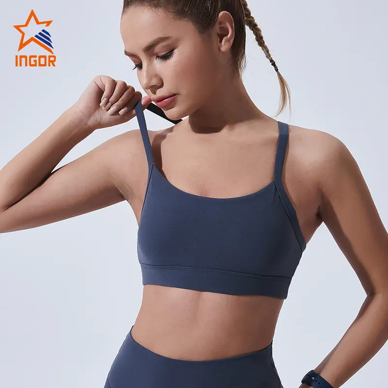 nice sports bra with padding strap for girls 2