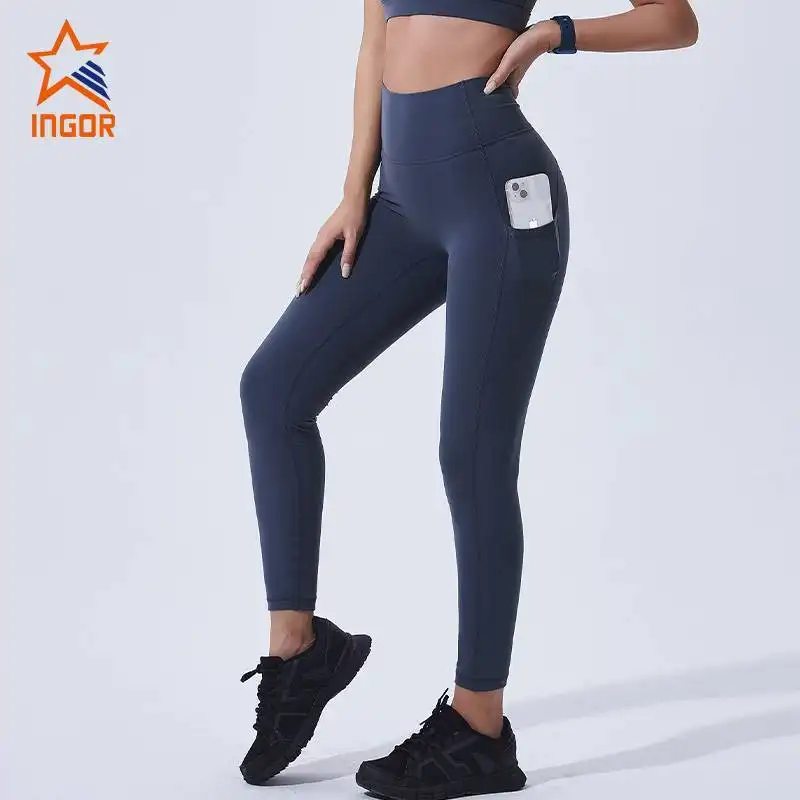 How to Pick the Perfect Yoga Leggings for Your Body Type 1