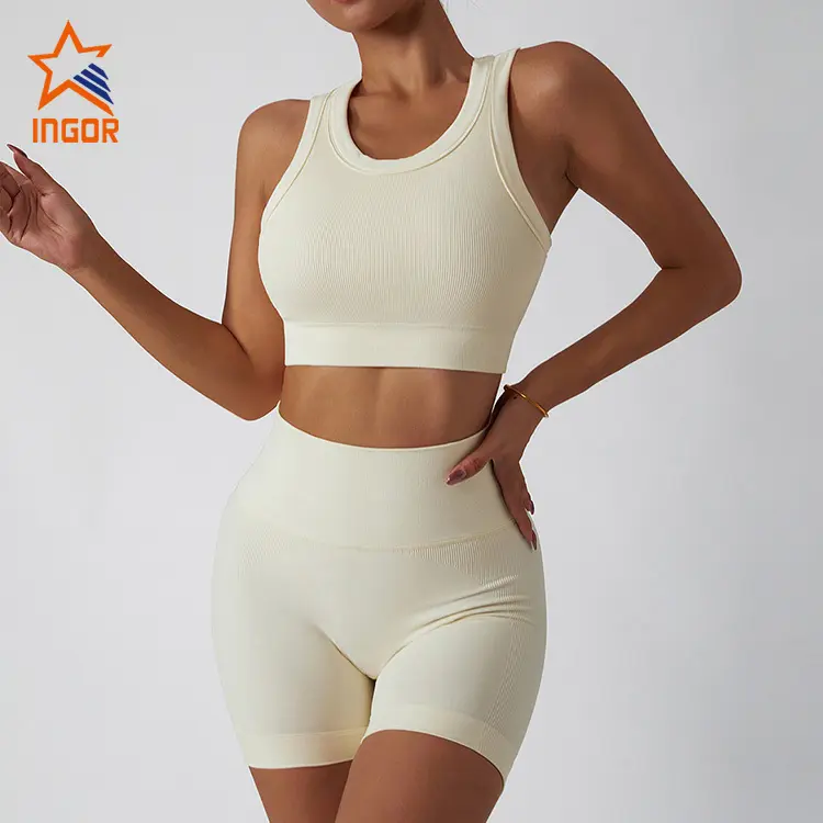 INGOR SPORTSWEAR fashion seamless activewear leggings in bulk at the gym 3