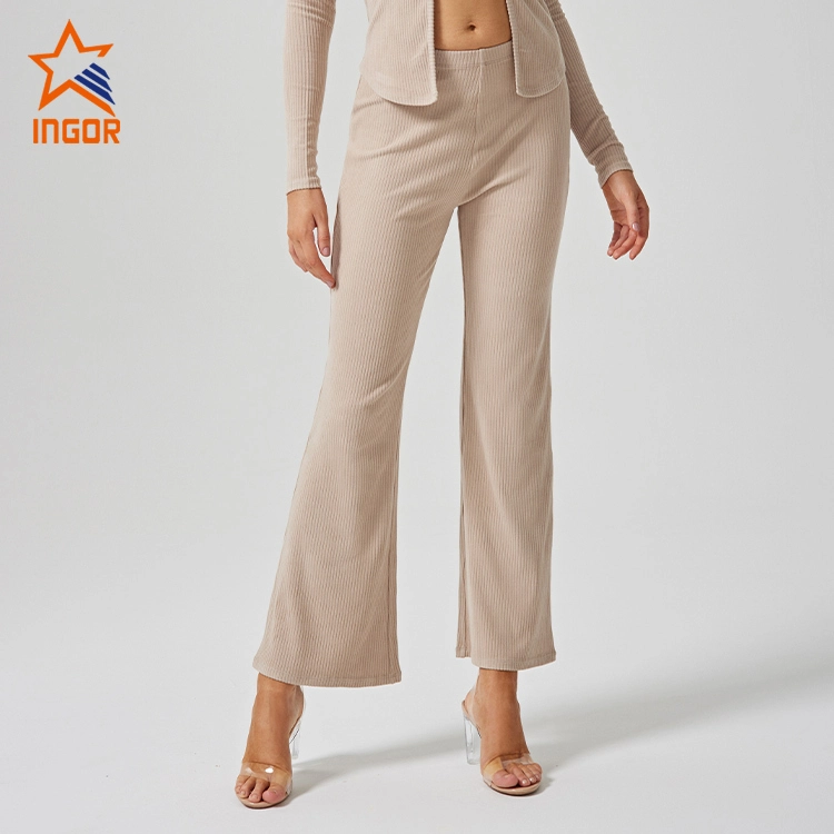 Proveedor de ropa de entrenamiento Pantalones de pierna recta sueltos para mujer personalizados 1