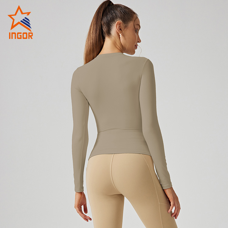 Fournisseur de vêtements d'entraînement Casual femmes manches longues T-shirts de base 7