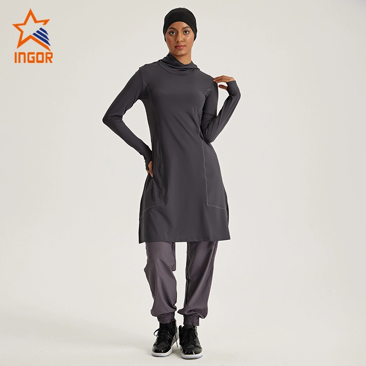 Set di pantaloni sportivi con cappuccio a maniche lunghe da donna musulmana islamica 1