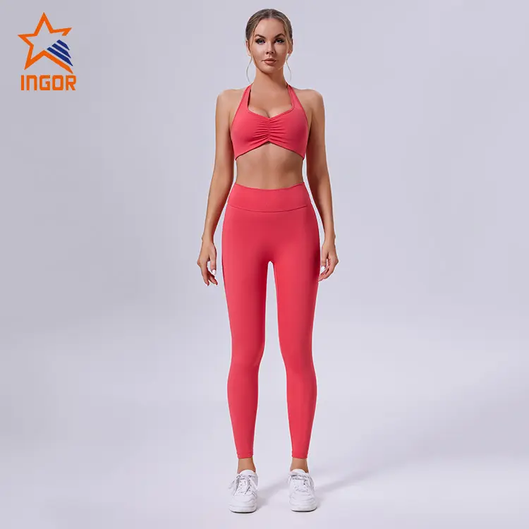 Fall Tempo: Perfecting Your Wardrobe with Layerable Leggings 1