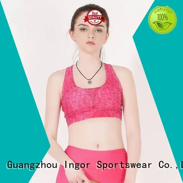 breathable compression sports bra with high quality at the gym 1