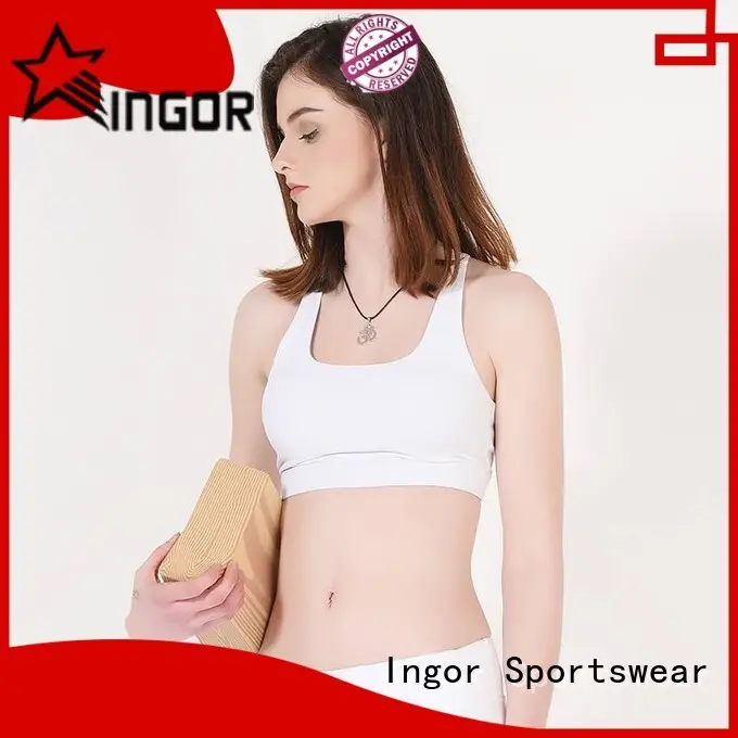 INGOR soft yellow sports bra to enhance the capacity of sports at the gym 1