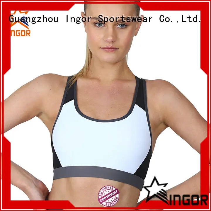 INGOR plain d cup sports bra on sale at the gym 1