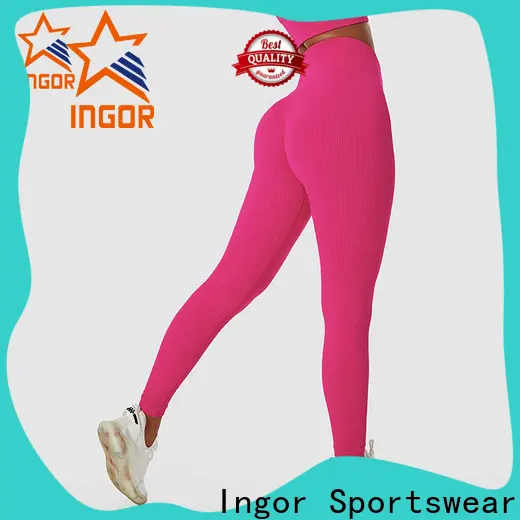 women athletic leggings running in bulk at the gym 1