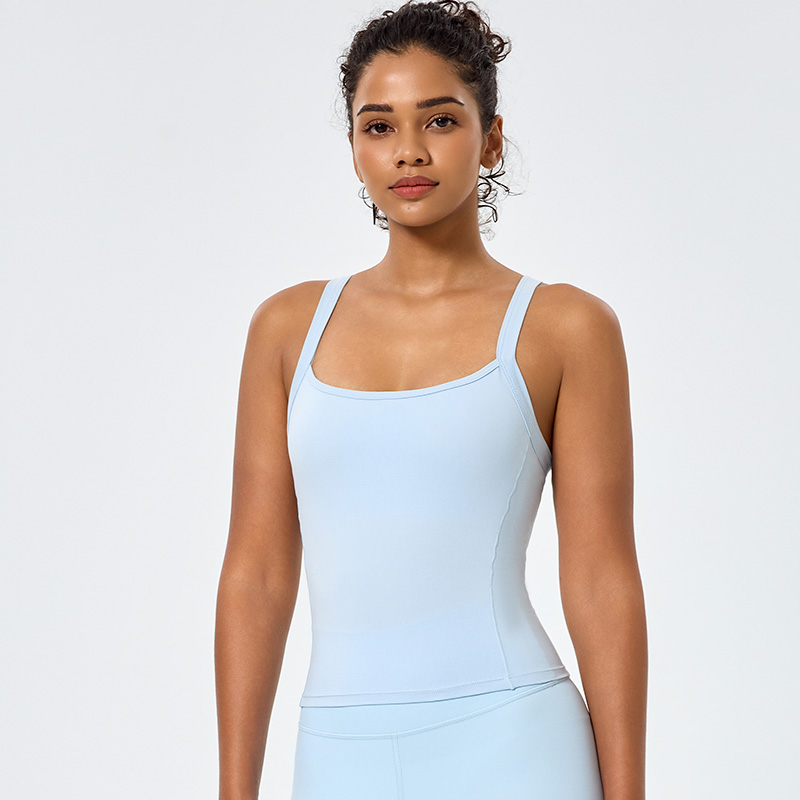 gym clothes manufacturers