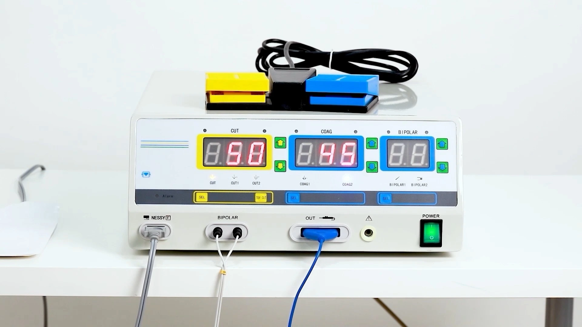 400W Army Green ESU Electrocautery Machine for Endoscope Surgery | INNORKOM 1
