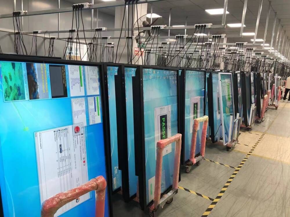 Reliable and Cheap Kiosk Box 21.5 Black LCD Video Wall Monitor Screen Advertising Led Display Screen Video Wall SDK 4GB 1GB 16:9