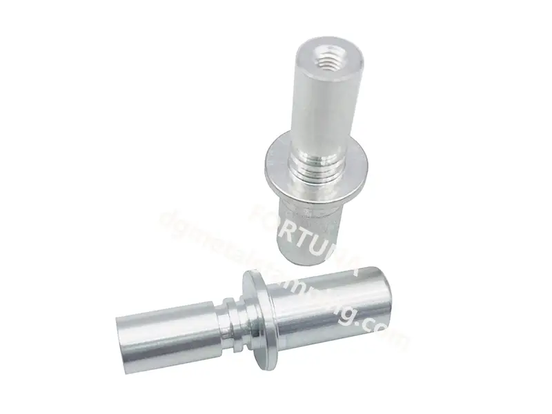 Cylindryczna część toczona z aluminium 1