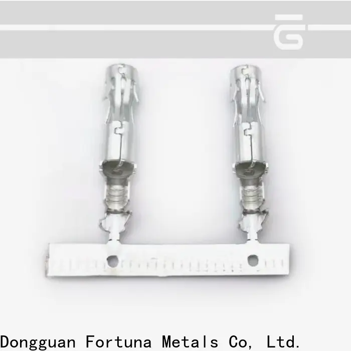 Fabricante profesional de componentes de estampado de metal para vehículos.1 1
