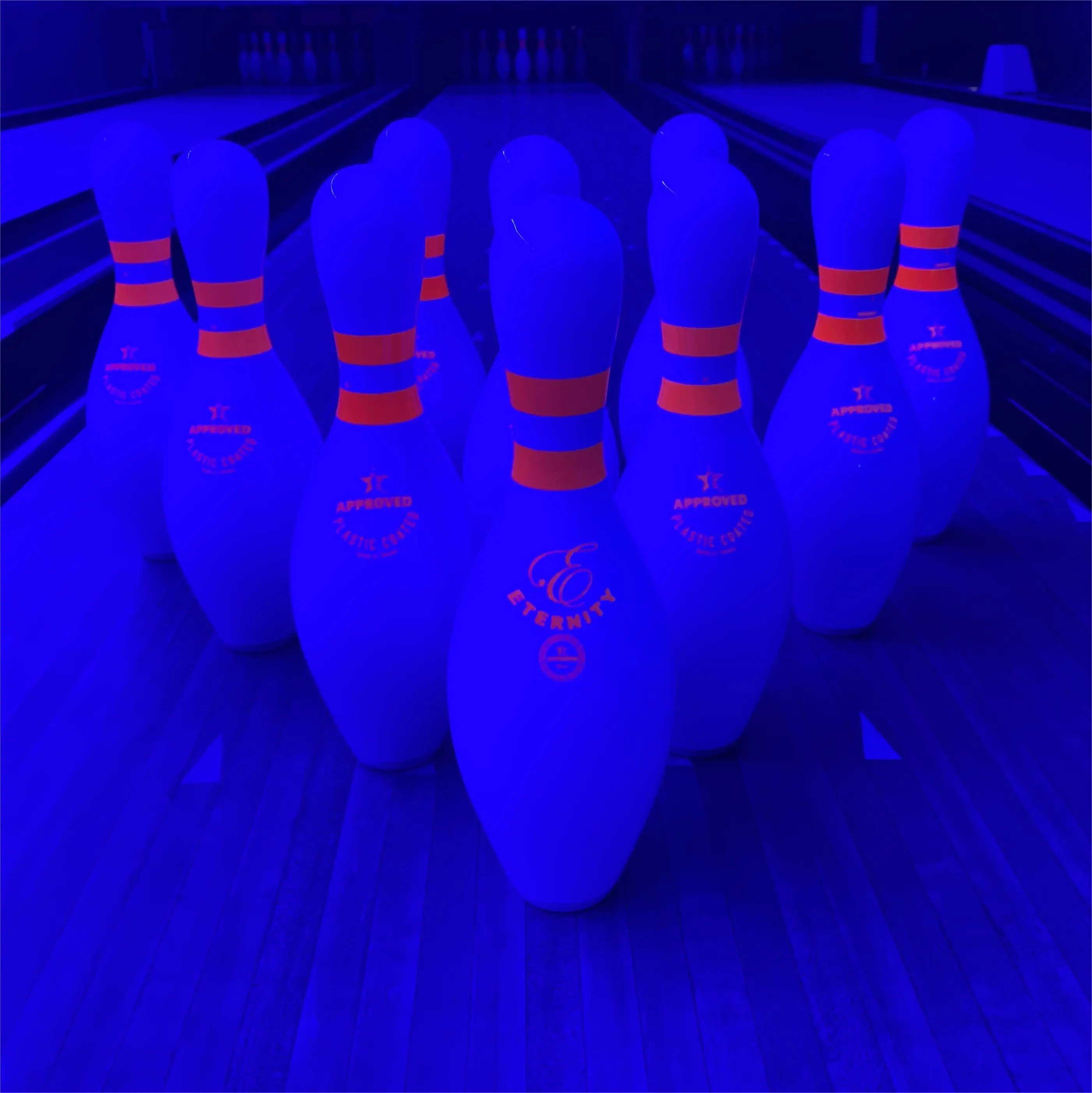 Glow Bowling Pins 1