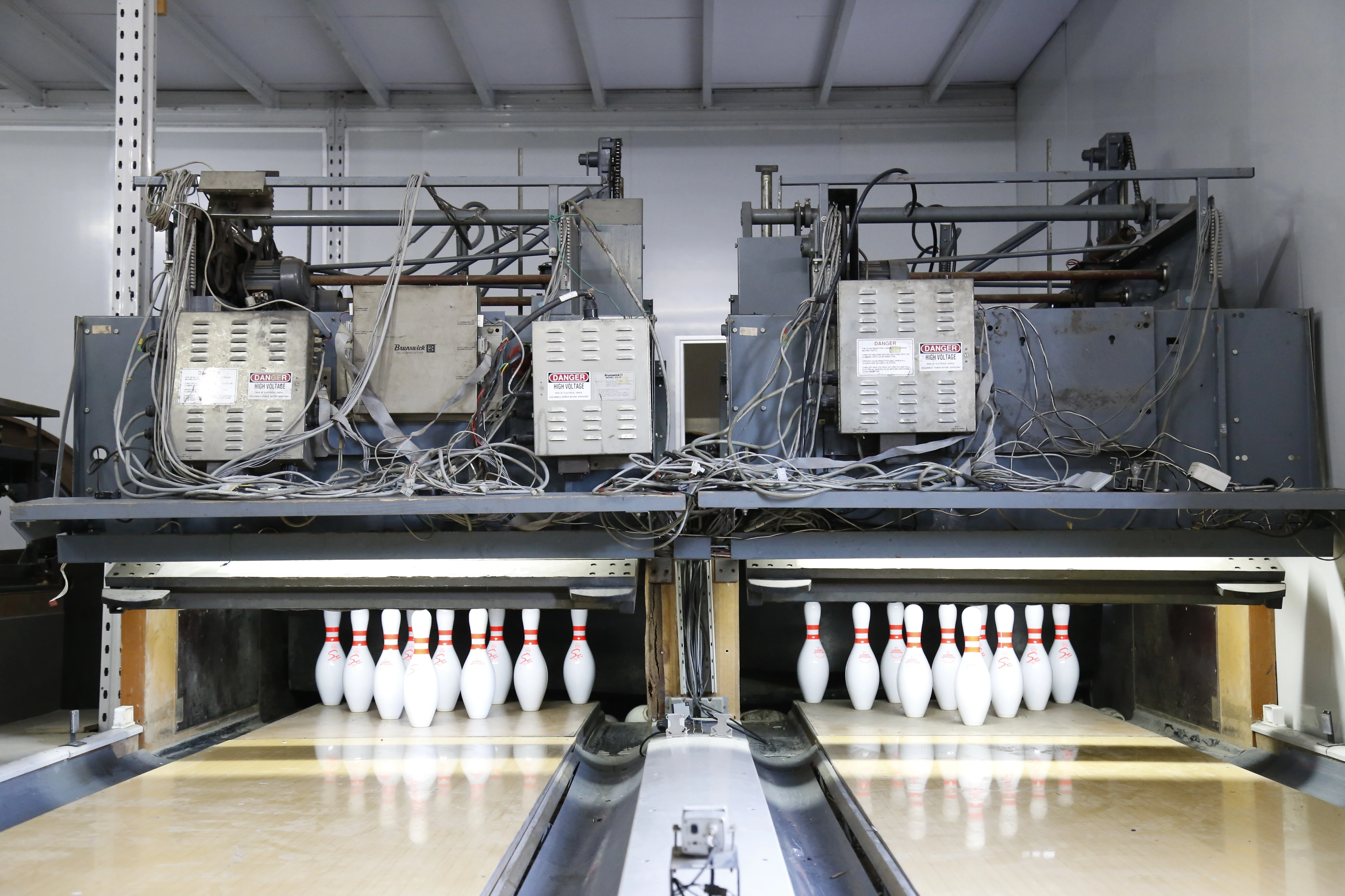 Echipament de bowling Brunswick renovat GS96 1