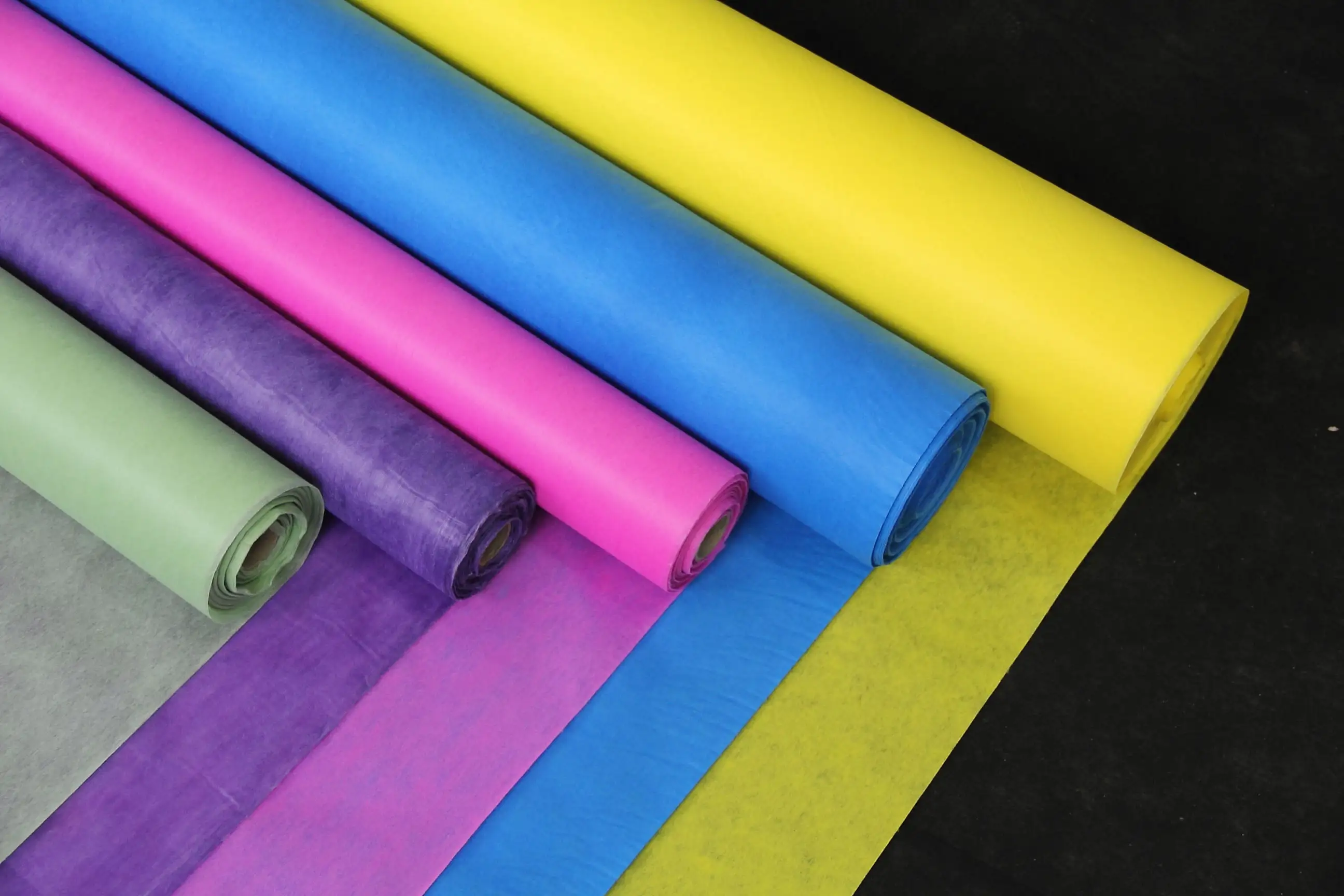 Factory Price Non-woven Viscose Flower Wrapping Fabric Wholesale-XINYU Non-woven 1