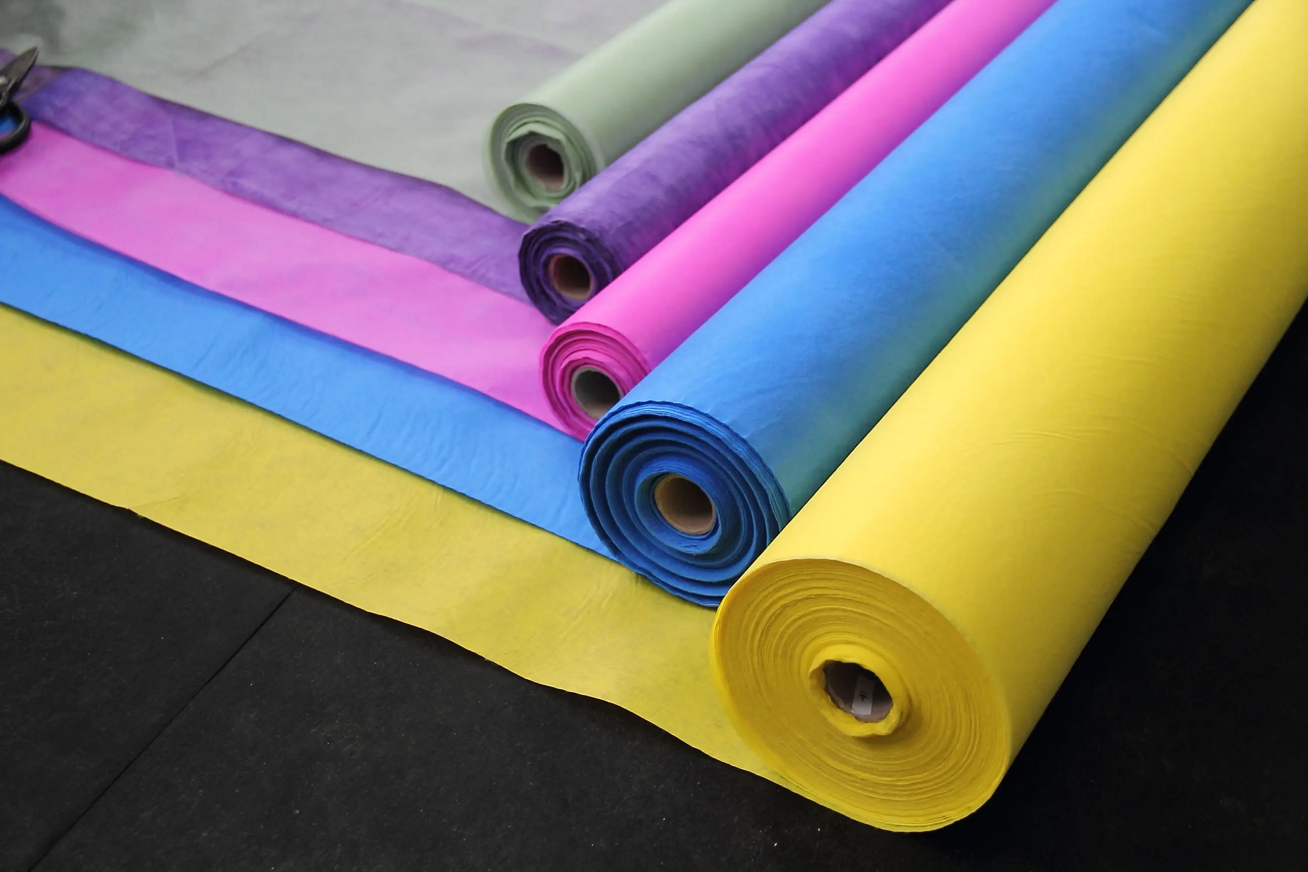 Customized Flower Wrapping Paper Suppliers From China 5