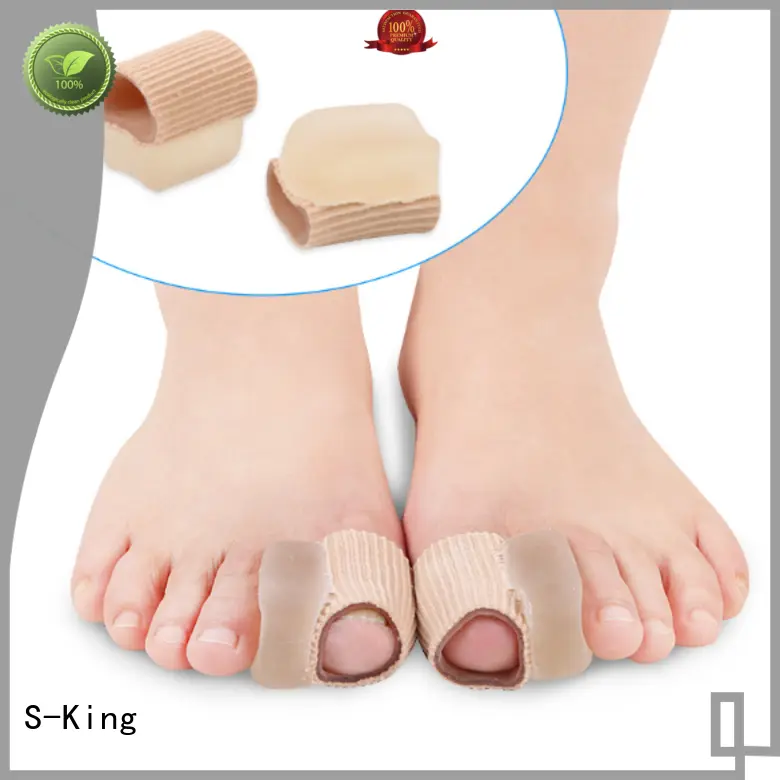 three stretcher big corn gel toe separators for bunions S-King Brand 1