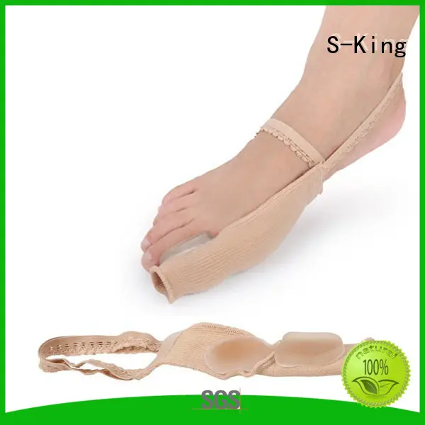 S-King Top silicone gel toe separators for overlapping toes 1