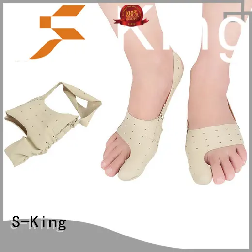 S-King moisturizing socks company for eliminate pain 1