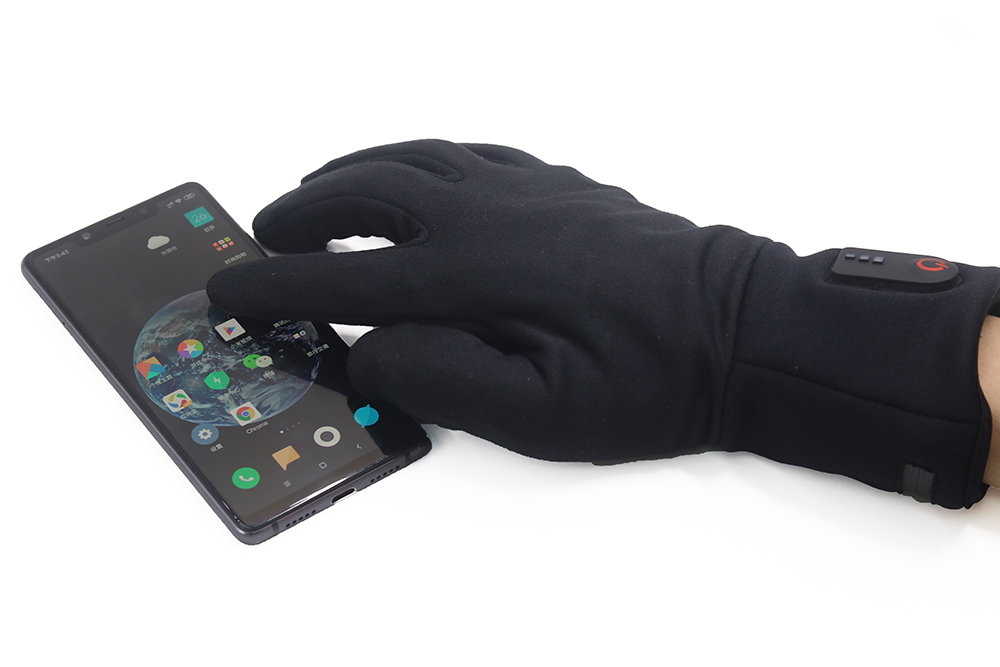 online electronic gloves winter with prined pattern for winter 4