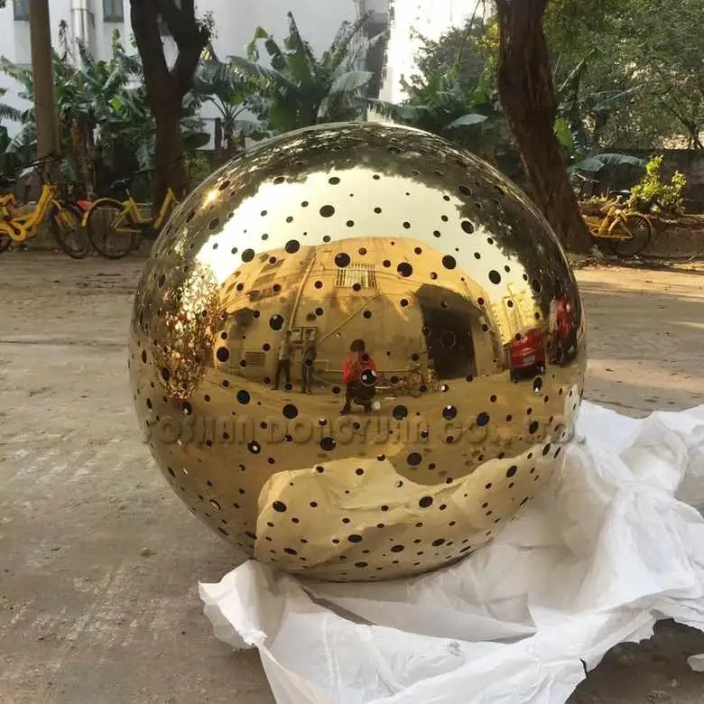 800mm Laser Cut Golden Stainless Steel Ball 1
