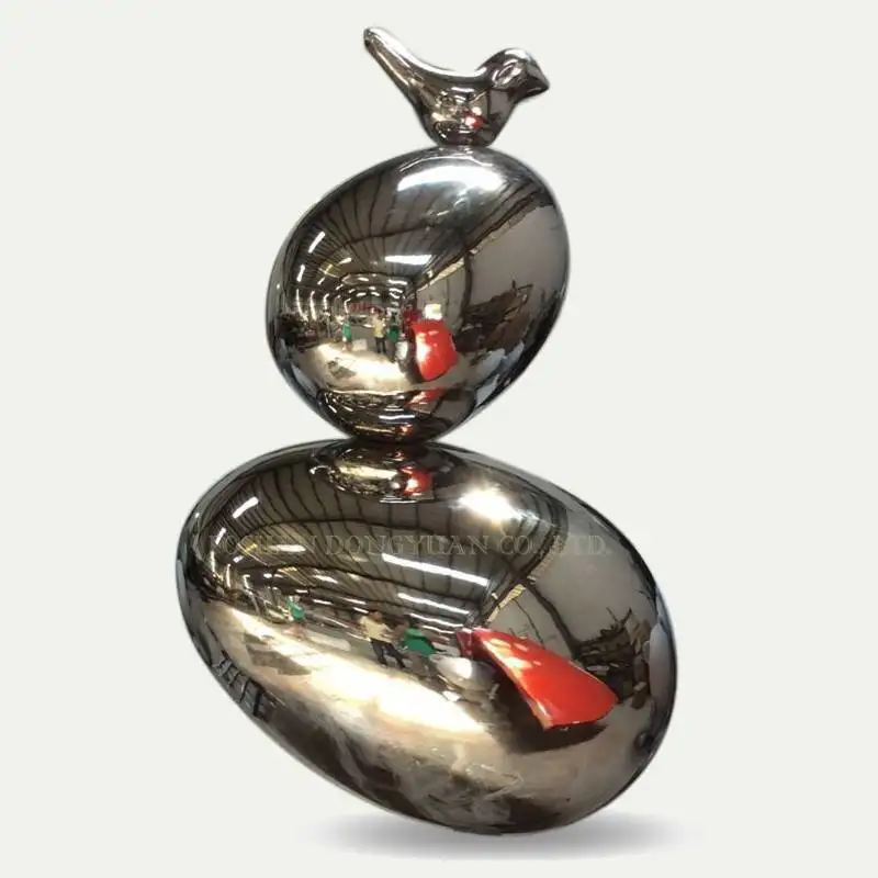 Mocking Bird on Stone Sculpture 1