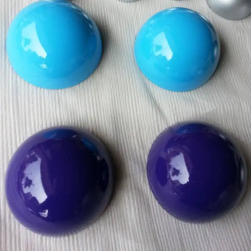 Painted Color Half Metal Ball 1