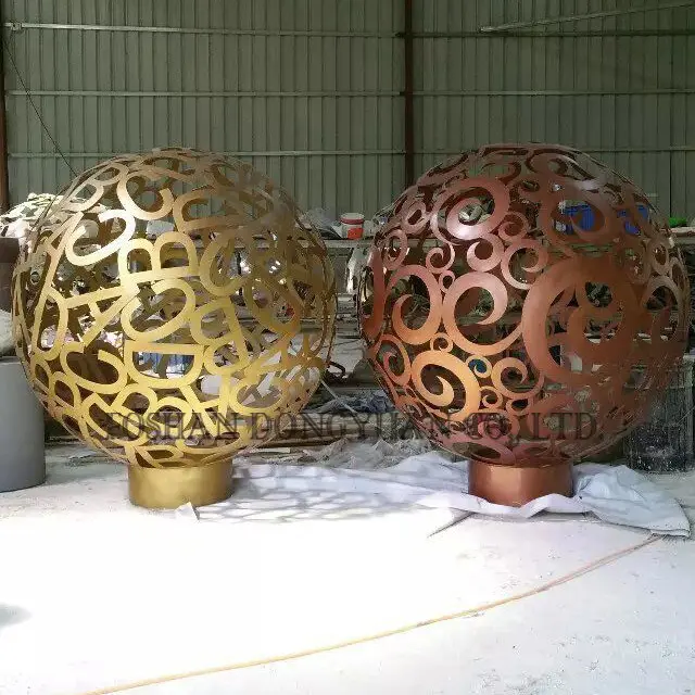 1000mm Laser Cut Modern Steel Flower Sculpture 2