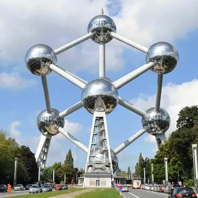 Stainless Steel Atomium Spheres Model Sculpture Land Mark sculpture 1