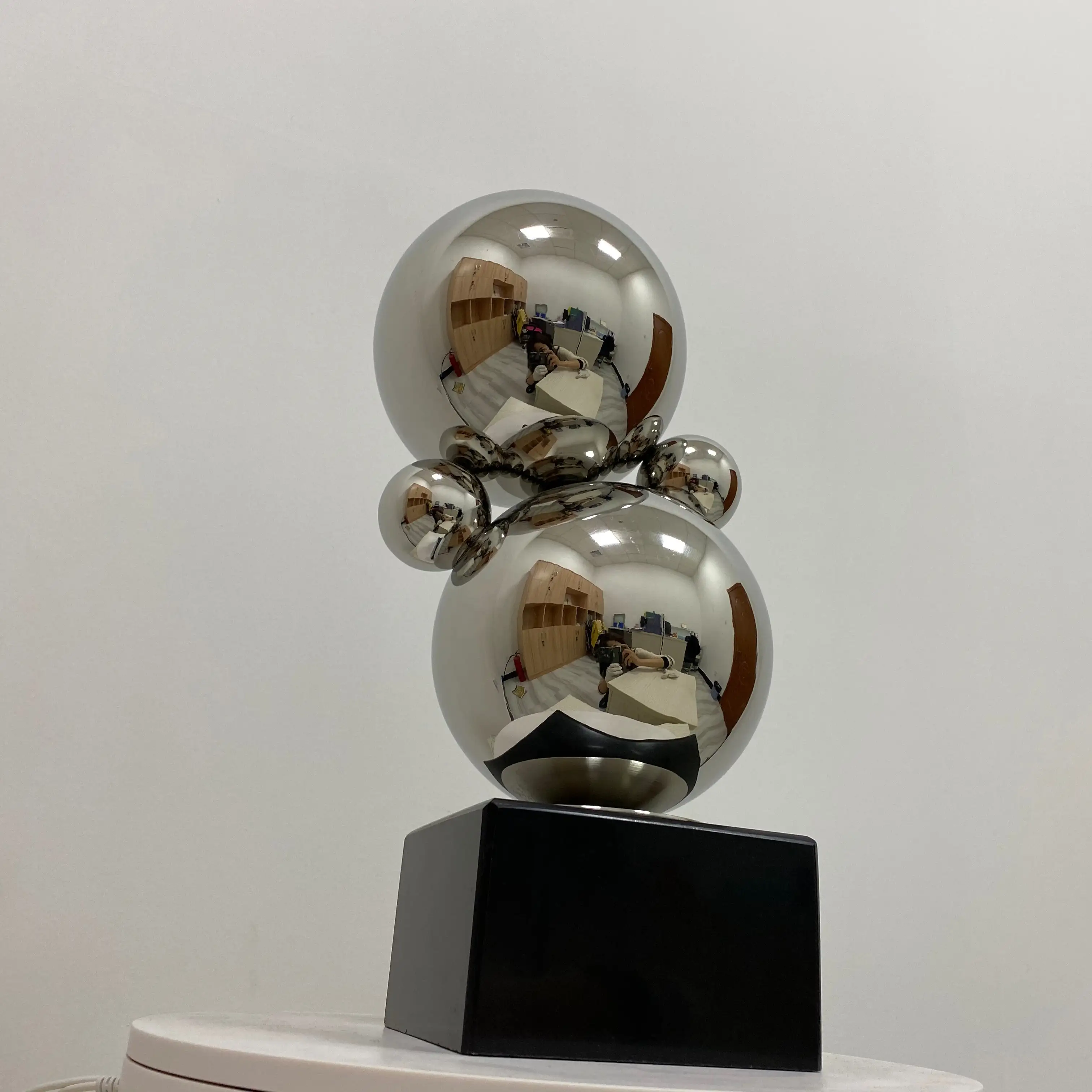 artistic ornament for hotel /Metal decoration artwork for hotel and office 1