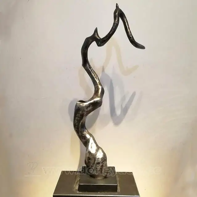 Plants SculptureMetalTree for Outdoor Garden Decoration 1