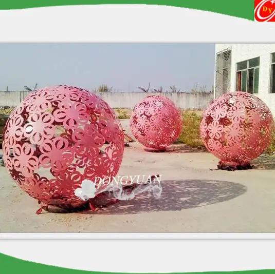 Wholesale Large Metal Red Flowers Balls ,Metal Garden Sculpture for Artwork 1